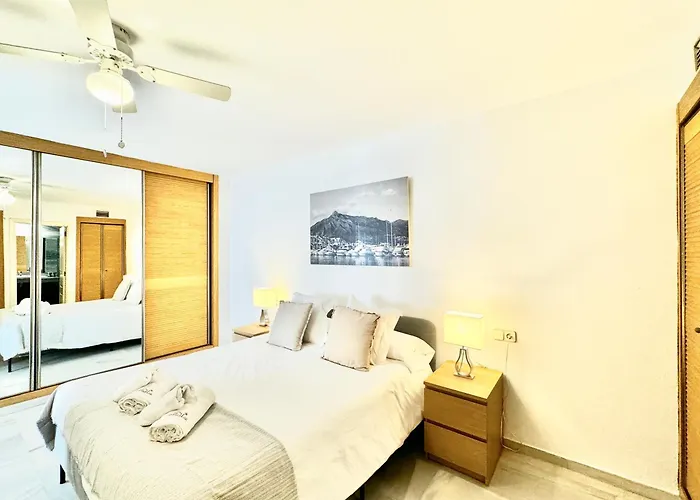 Center By Eaw Homes
