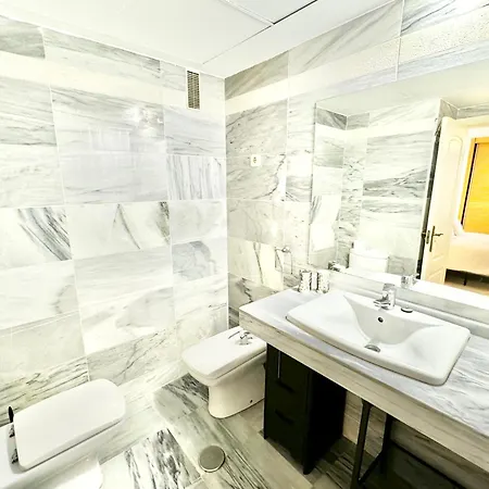 Center By Eaw Homes