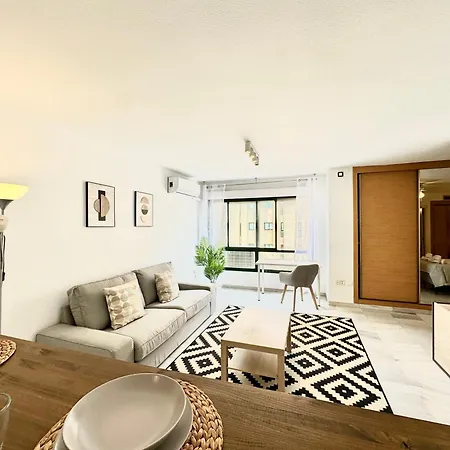 Center By Eaw Homes *