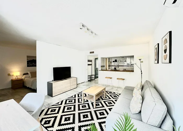 Appartement Center By Eaw Homes *